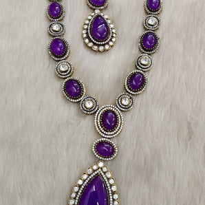Pota doublet necklace with Moissanite